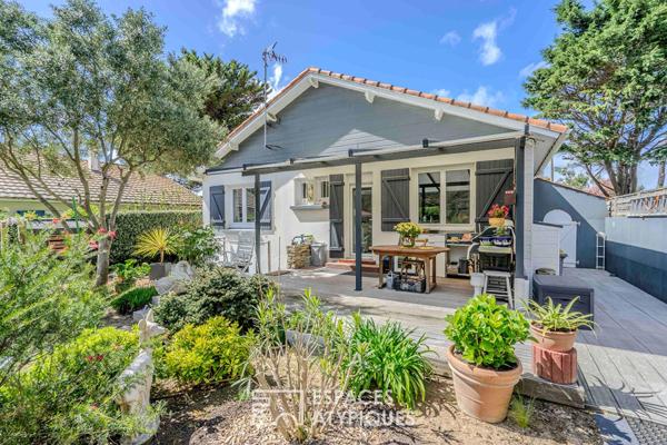 Charmante maison en front de mer et son jardin caché