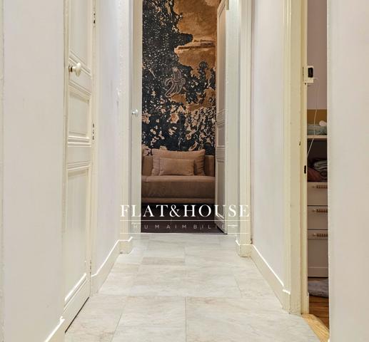 Appartement hypercentre NANTES- T4 100 m² au 1er étage - RUE BON SECOURS