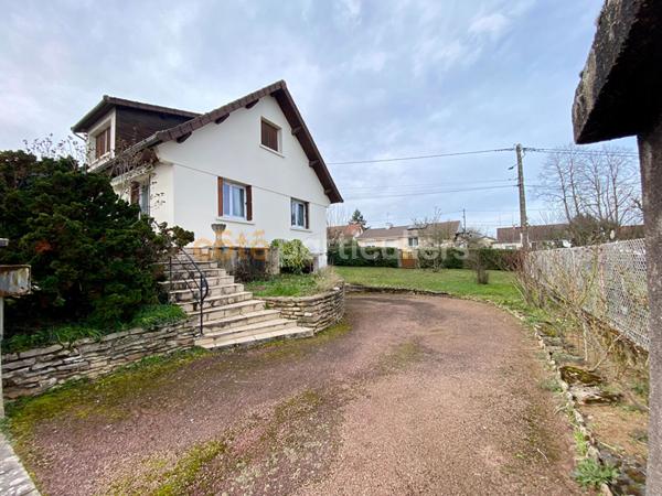 Vente Maison117,9 m² - 6 Pièces - SAINT REMY (71100)