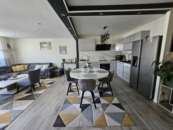 Appartement 5 pièces 105.47 m2