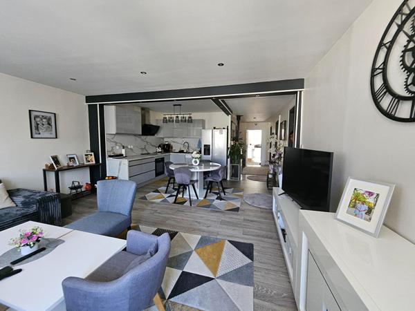 Appartement 5 pièces 105.47 m2