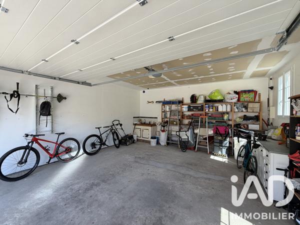 Maison à vendre 6 pièces 186 m² Verneuil-en-Halatte