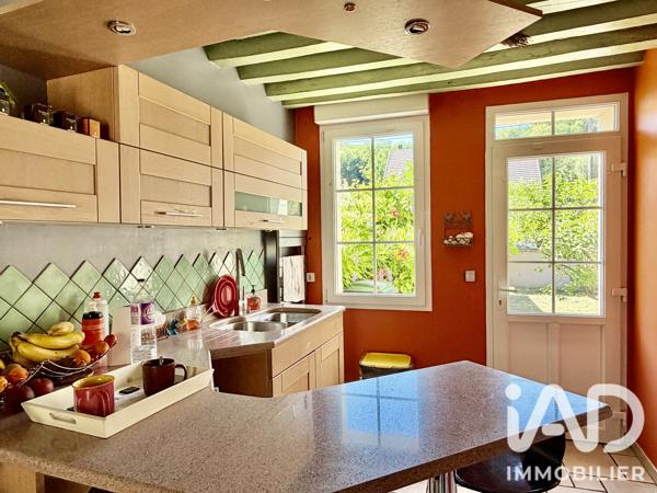 Maison à vendre 6 pièces 186 m² Verneuil-en-Halatte