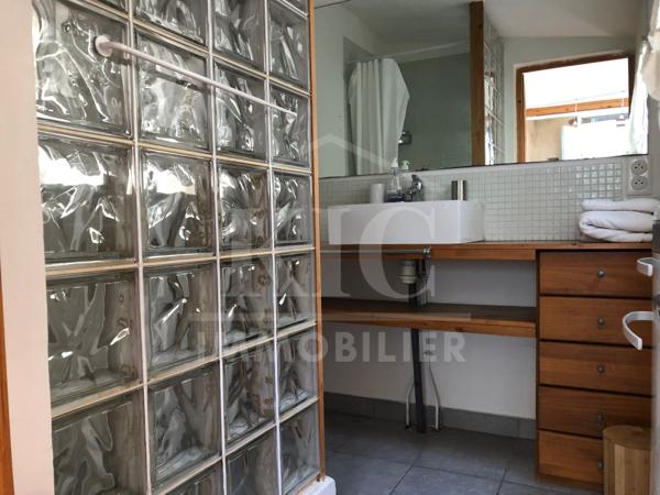 CARCASSONNE - IMMEUBLE 210 M² - 2 STUDIOS + 1 APPARTEMENT 142 M² - COUR - GARAGE Détails des diagnostics énergétiques
