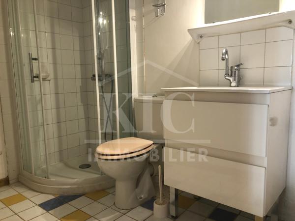 CARCASSONNE - IMMEUBLE 210 M² - 2 STUDIOS + 1 APPARTEMENT 142 M² - COUR - GARAGE Détails des diagnostics énergétiques