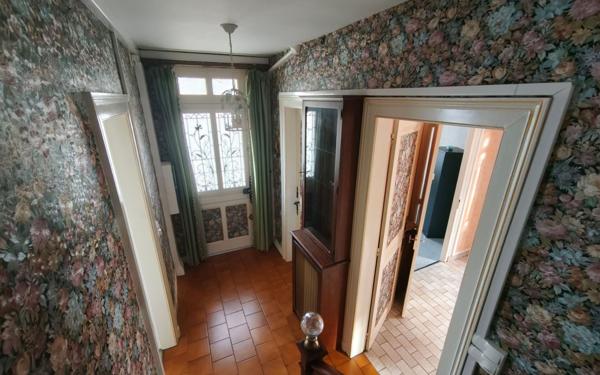 Maison à vendre    3 pièces • 153 m2 Saint-Aubin-lès-Elbeuf