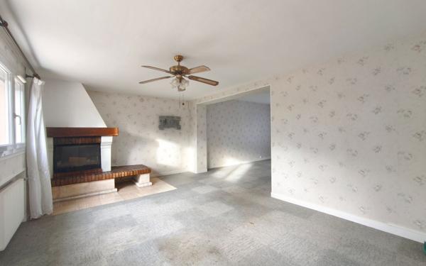 Maison à vendre    3 pièces • 153 m2 Saint-Aubin-lès-Elbeuf