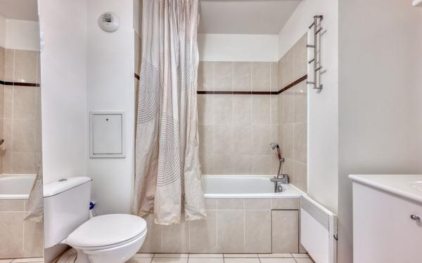 Appartement à vendre    3 pièces • 61,06 m2 Villemomble