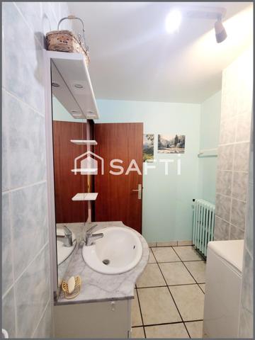 Appartement T1bis de 40m² et vue sur le Venasque, dont 6 couchages, cave, local à vélo .