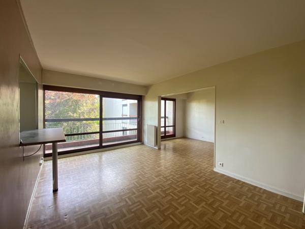APPARTEMENT - ATHIS MONS