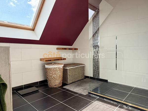 Vente
                Maison88 m² - 4 Pièces -
                    MONTMARTIN EN GRAIGNES (50620)