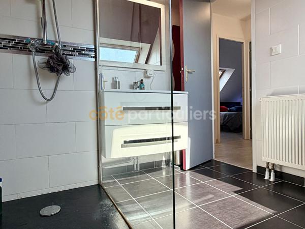Vente
                Maison88 m² - 4 Pièces -
                    MONTMARTIN EN GRAIGNES (50620)
