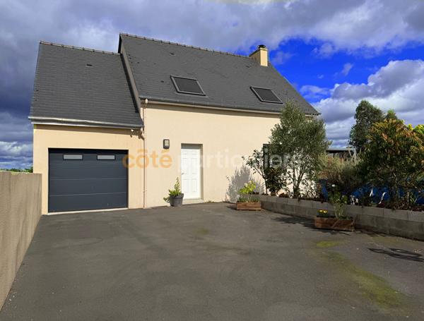 Vente
                Maison88 m² - 4 Pièces -
                    MONTMARTIN EN GRAIGNES (50620)