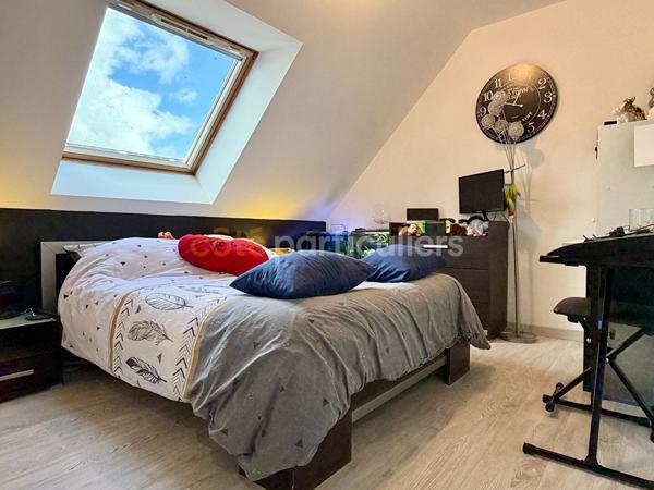Vente
                Maison88 m² - 4 Pièces -
                    MONTMARTIN EN GRAIGNES (50620)