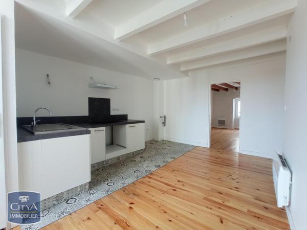Maison à louer 3 pièces 73.85m² Lempdes (63370)