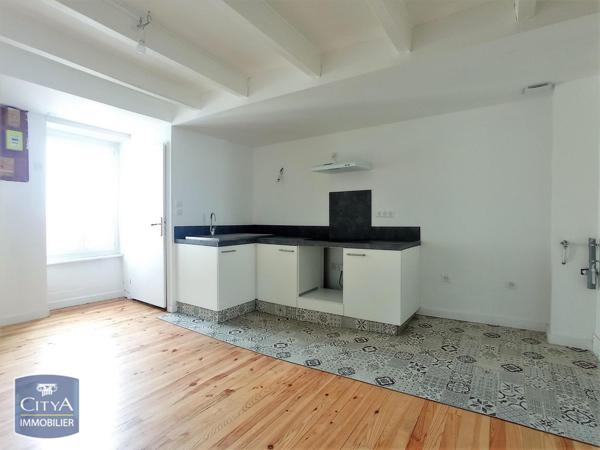 Maison à louer 3 pièces 73.85m² Lempdes (63370)