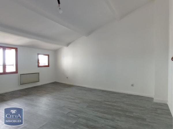 Maison à louer 3 pièces 73.85m² Lempdes (63370)