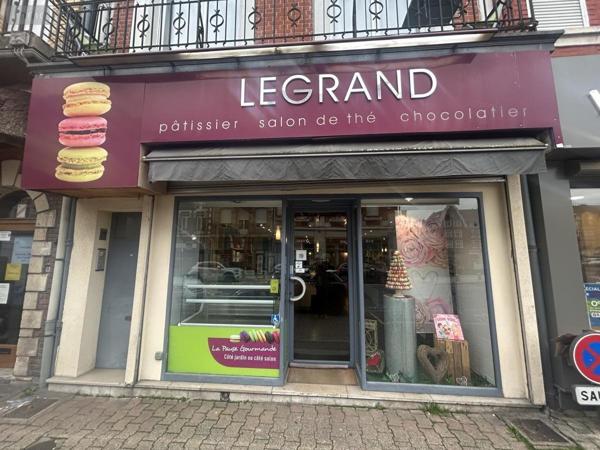 Fonds et/ou murs commerciaux à louer à Cambrai dans le Nord (59400), ref : 59083-L1810   
Centre-Ville