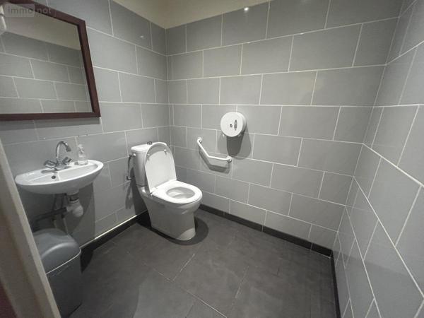 Fonds et/ou murs commerciaux à louer à Cambrai dans le Nord (59400), ref : 59083-L1810   
Centre-Ville