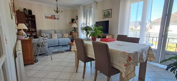 Maison LAVAL très bon secteur (hilard) 4 pièce(s) / 2chs +1 / 83 m2