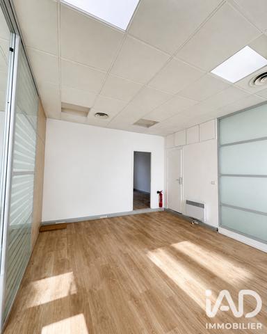 Murs commerciaux  à vendre 70 m² Paris 17