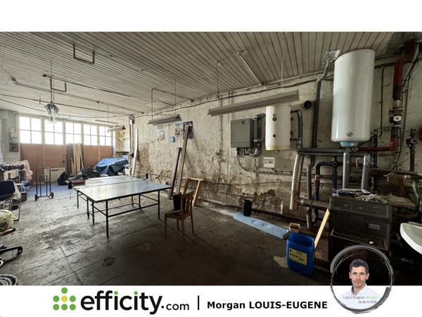 Maison 10 pièces - 283 m²