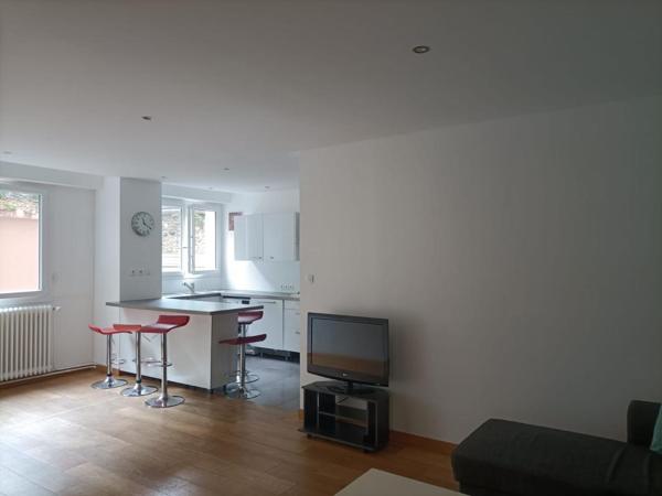 T2 – MEUBLE – 52.05 m² – 69004 – LYON