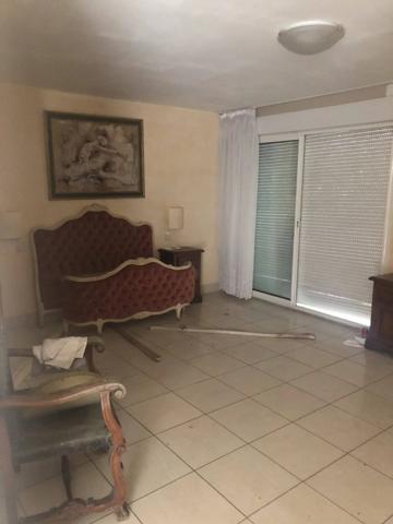 Grande maison A RENOVER