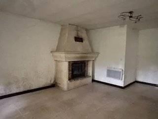 Grande maison A RENOVER