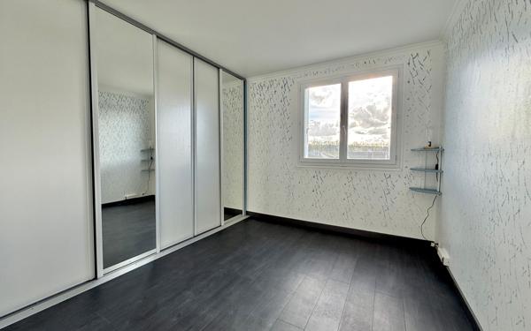 Appartement à vendre    5 pièces • 85 m2 Maromme