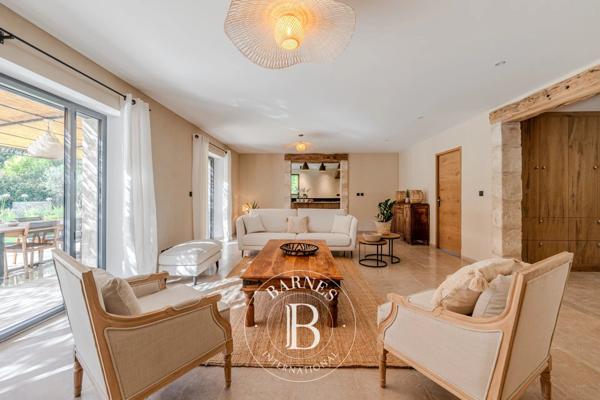 Saint-Rémy-de-Provence, Maison 4 Chambres -  210 m² à vendre