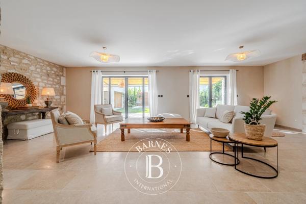 Saint-Rémy-de-Provence, Maison 4 Chambres -  210 m² à vendre