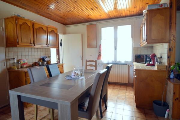 Dpt Charente Maritime (17), Ile d'Oléron, à vendre SAINT GEORGES D'OLERON maison P5, terrain 617 m²