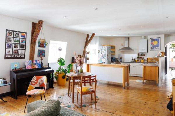 Appartement de 3 pièces de 89.66 m2 - Orthez centre-ville