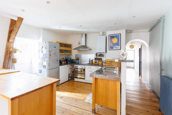 Appartement de 3 pièces de 89.66 m2 - Orthez centre-ville