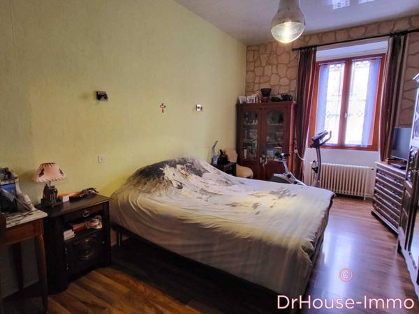 Immeuble à vendre 18 pièces de 277 m²