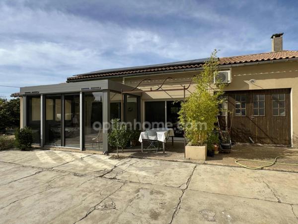 Maison de plain pied à SAINT REMY DE PROVENCE