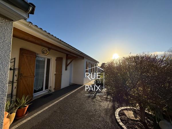 79200 CHATILLON SUR THOUET Maison de plain pied à Chatillon Sur Thouet - 103 m2