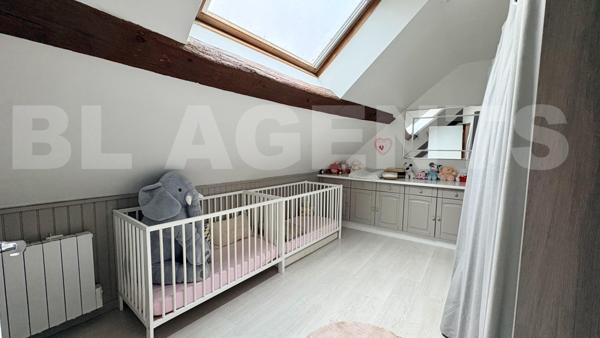 Charmante maison ancienne de 102 m2 avec poutres apparentes et murs en pierre