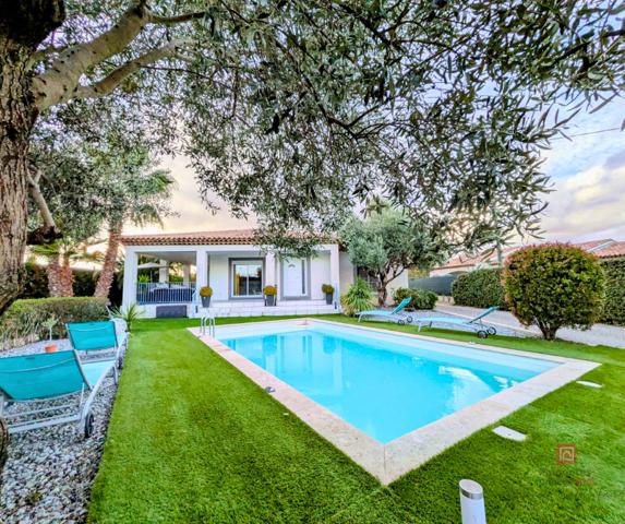 Maison contemporaine de plain-pied ? 115 m² sur 1500m² de terrain - Piscine ? En impasse, sans vis-à-vis