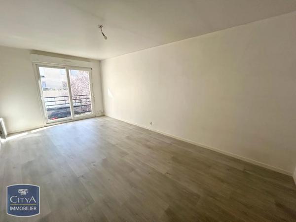 Appartement à louer 2 pièces 49.3m² Le Mans (72100)