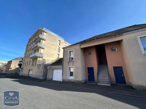 Appartement à louer 2 pièces 49.3m² Le Mans (72100)