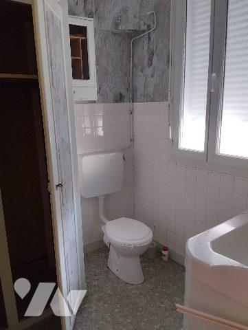 ENSEMBLE DE DEUX MAISONS JARDINS + GARAGES