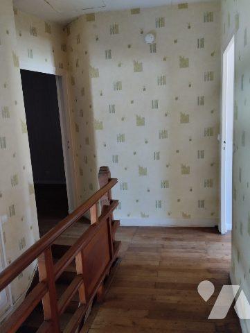 ENSEMBLE DE DEUX MAISONS JARDINS + GARAGES