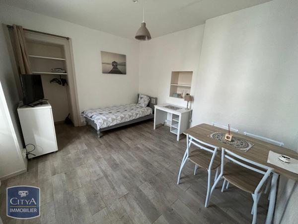 Appartement à louer 1 pièce 19.27m² Pau (64000)