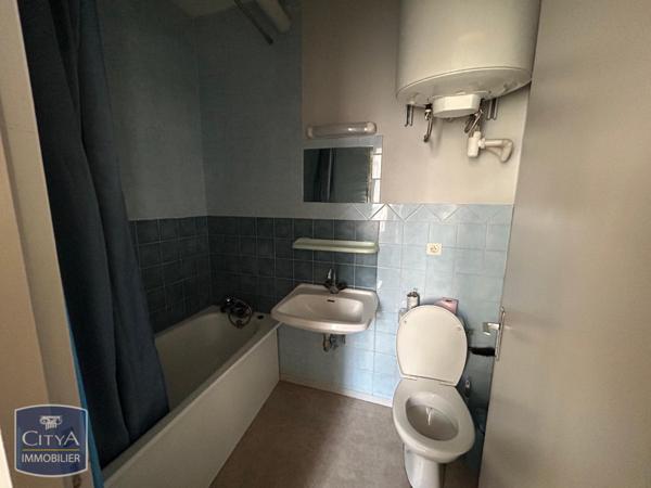 Appartement à louer 1 pièce 19.27m² Pau (64000)