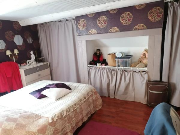 Vente Maison 6 pièces 135 m2 à Esteil