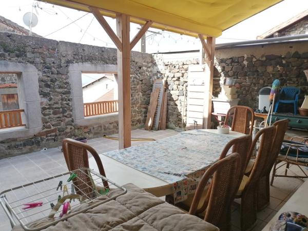 Vente Maison 6 pièces 135 m2 à Esteil