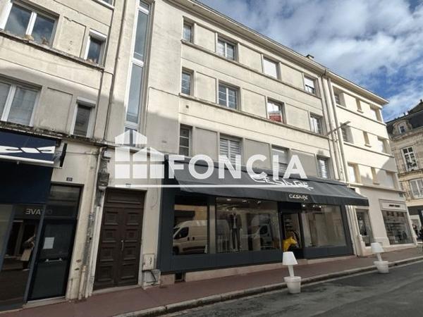 Location Appartement 3 pièces 61.84 m² - 23 RUE BOURBEAU Poitiers 86000