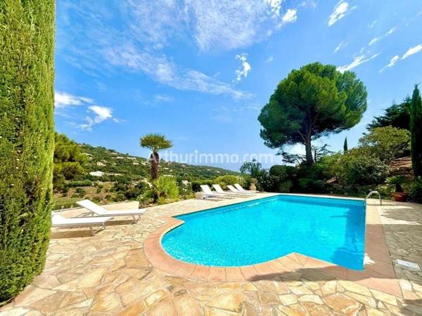 Vente Villa 7 pièces 165 m2 à Les Issambres